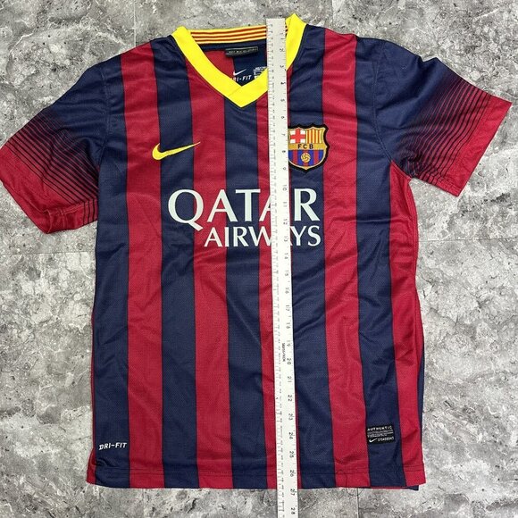 Nike FC Barcelona Home Jersey Size S FCB #8 Iniesta - Picture 4 of 5